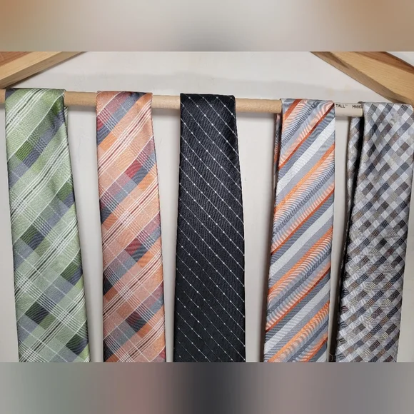 5 Geoffrey Beene ties black silver green brown tan in combos and styles
